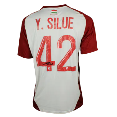 Debrecen 팀의 Yacouba Silue 셔츠