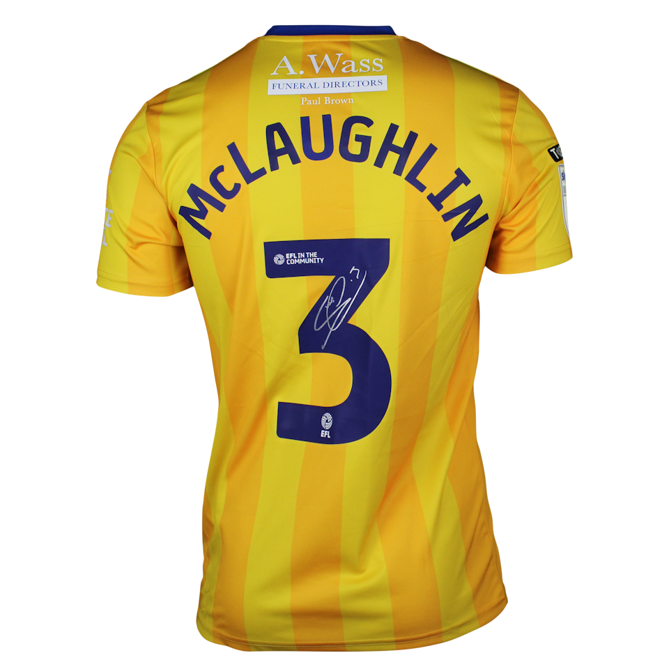 Stephen McLaughlin Mansfield Town jersey