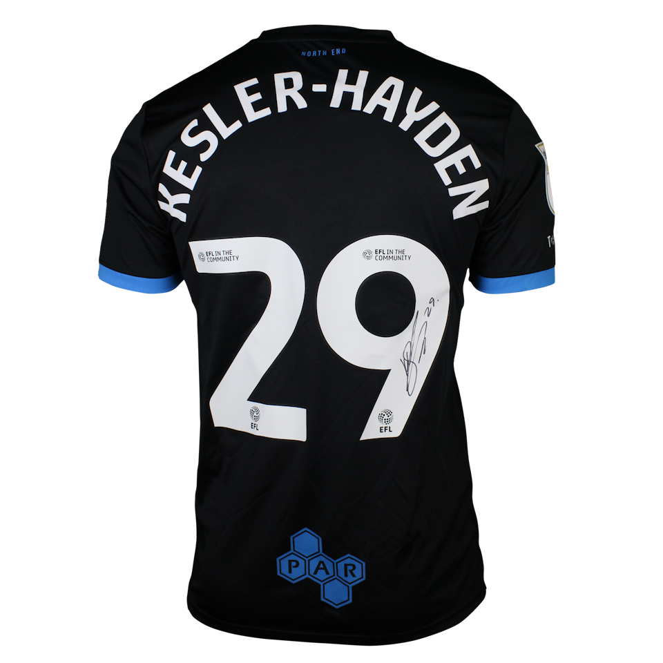 Kaine Kesler Preston North End forması