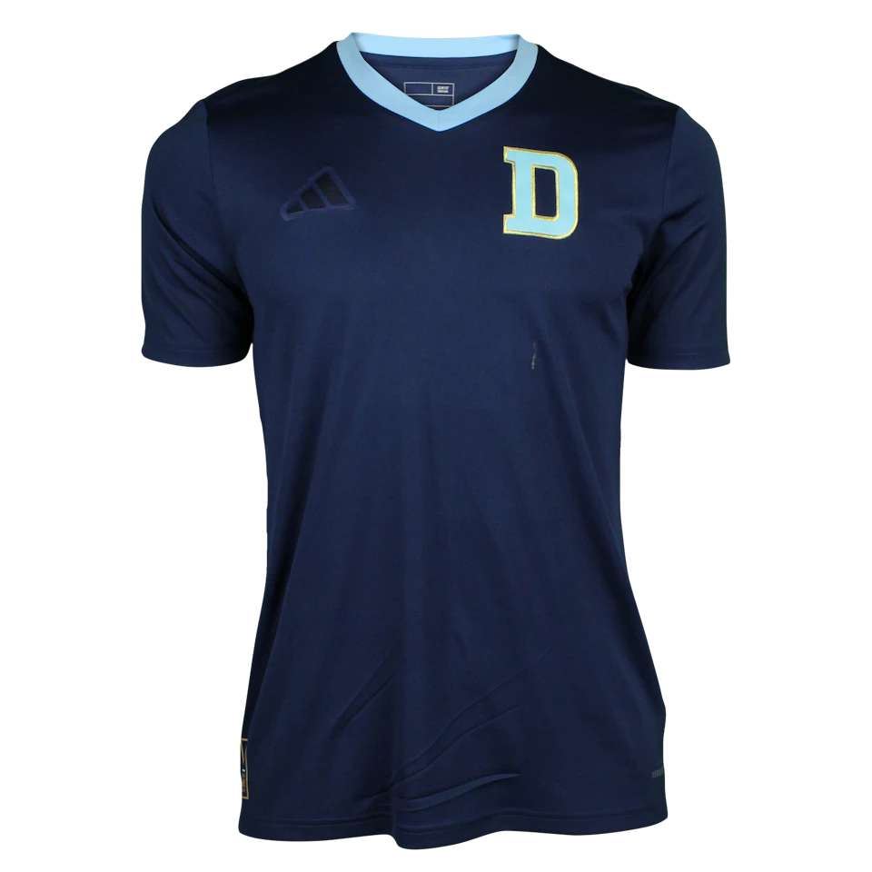 来自Djurgården的Daniel Stensson球衣