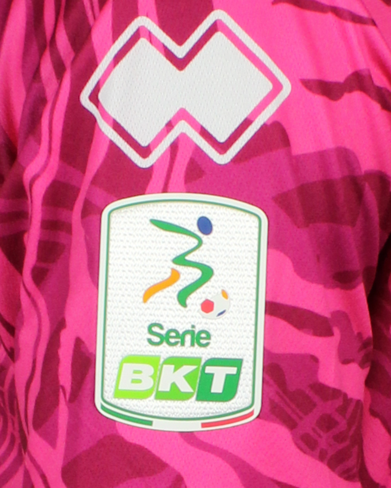 Matteo Pisseri Cesena shirt
