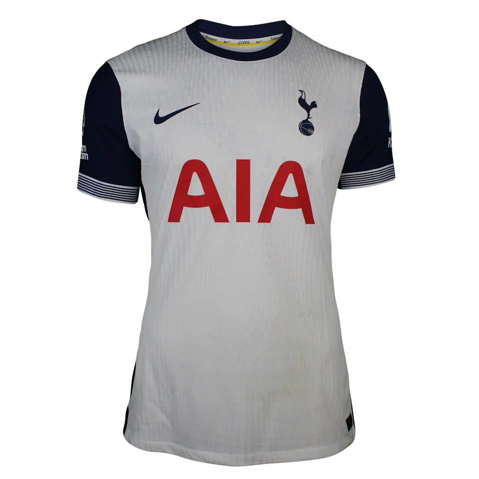 Cristian Romero Tottenham Hotspur shirt