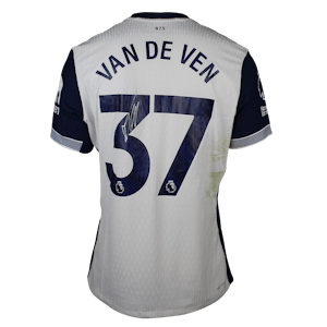 Mickey van de Ven Tottenham Hotspur shirt