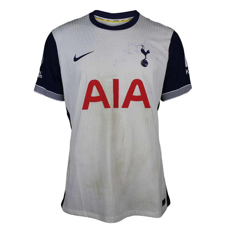 Mickey van de Ven Tottenham Hotspur shirt