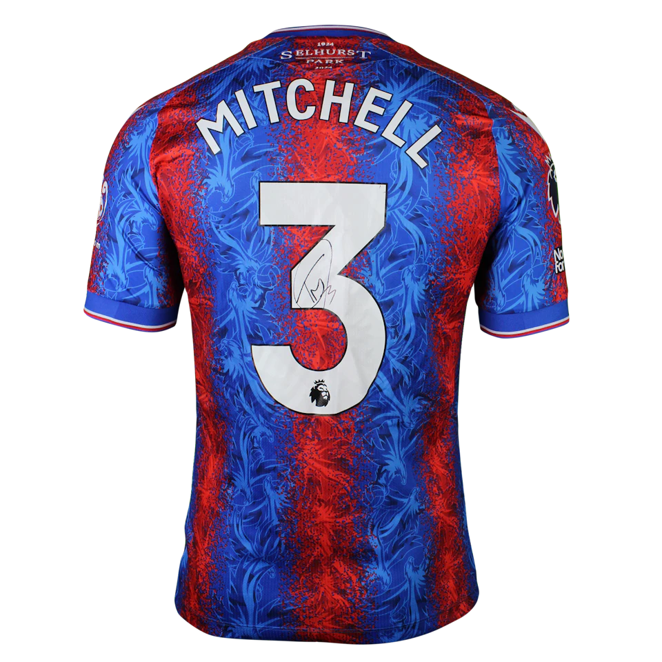 来自Crystal Palace的Tyrick Mitchell球衣