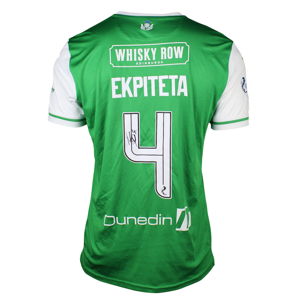 Marvin Ekpiteta Hibernian jersey