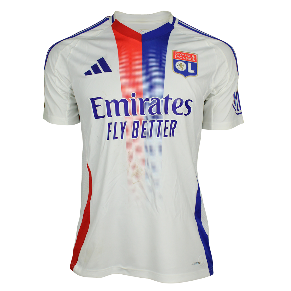 Alexandre Lacazette Olympique Lyonnais forması