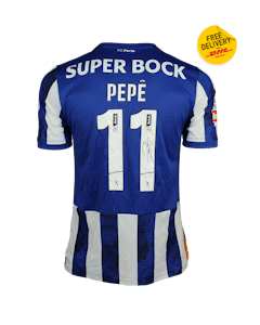 Pepê FC Porto shirt
