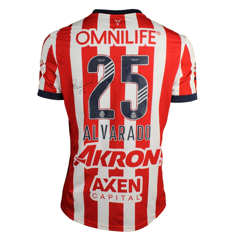 Roberto Alvarado Chivas Guadalajara jersey