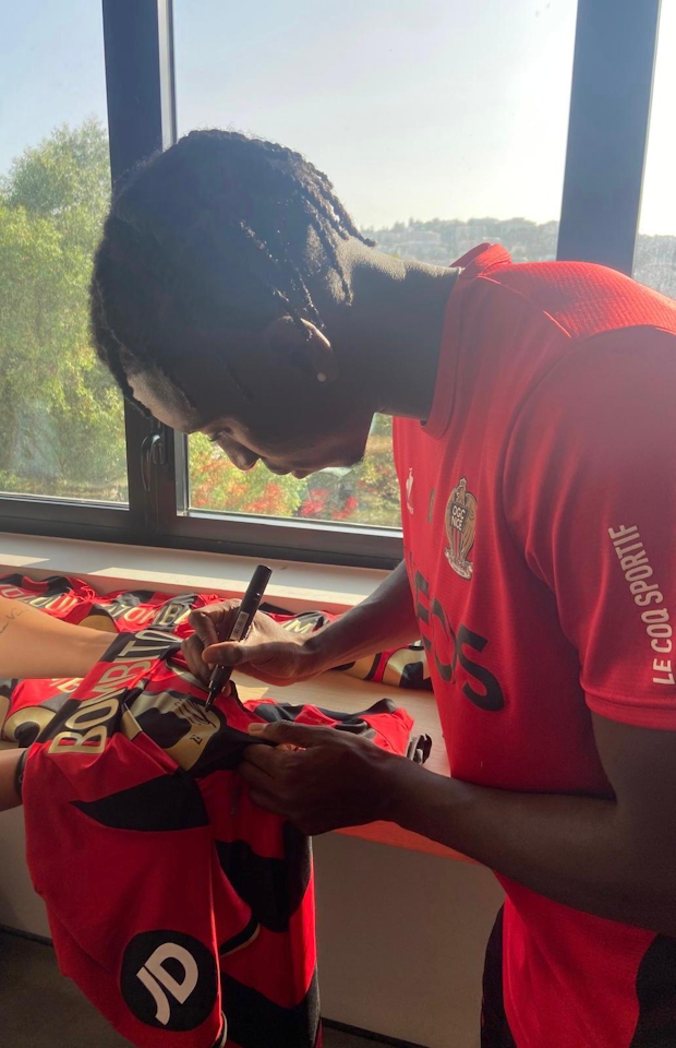 Moise Bombito OGC Nice shirt
