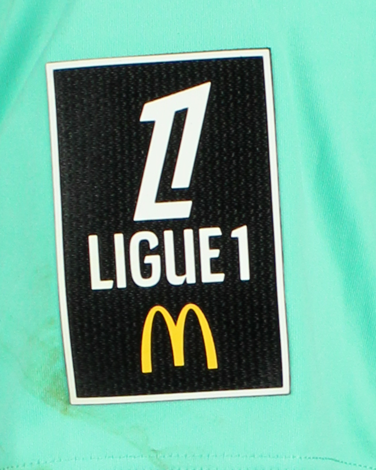 FC Nantes 팀의 Alban Lafont 셔츠