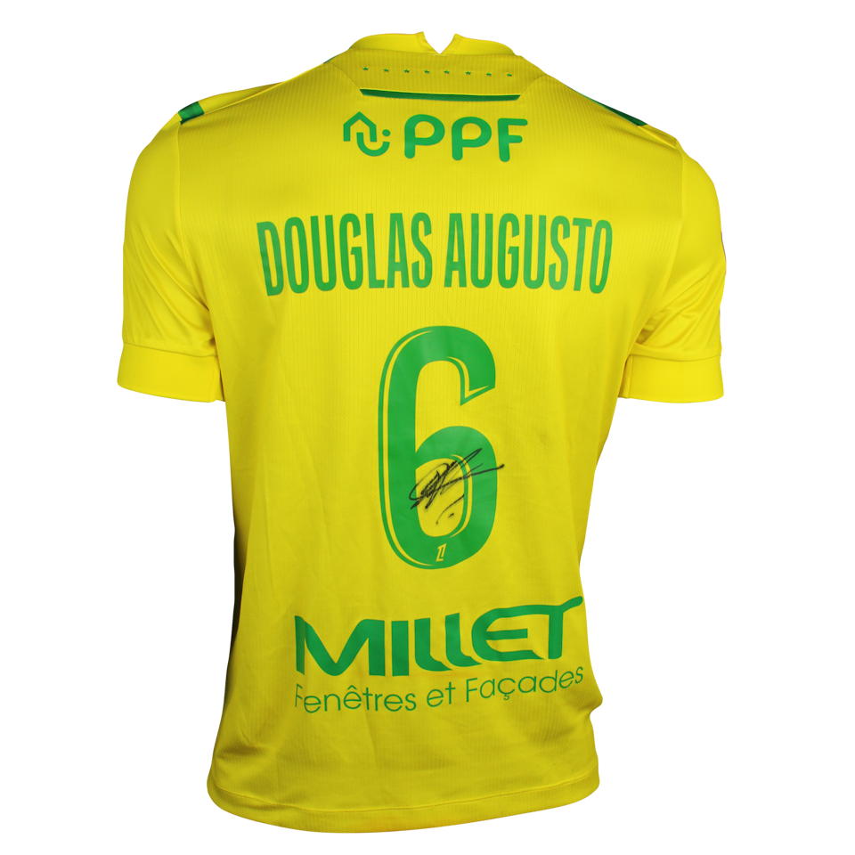 Douglas Augusto FC Nantes shirt