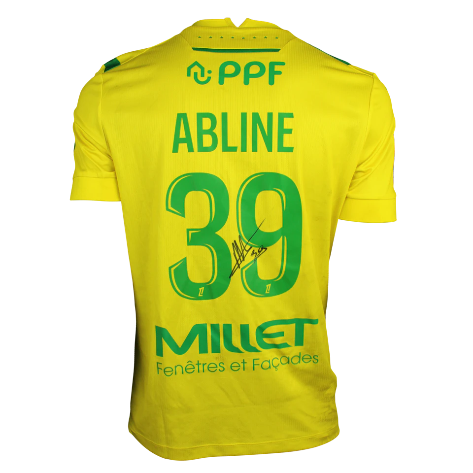 Matthis Abline FC Nantes forması