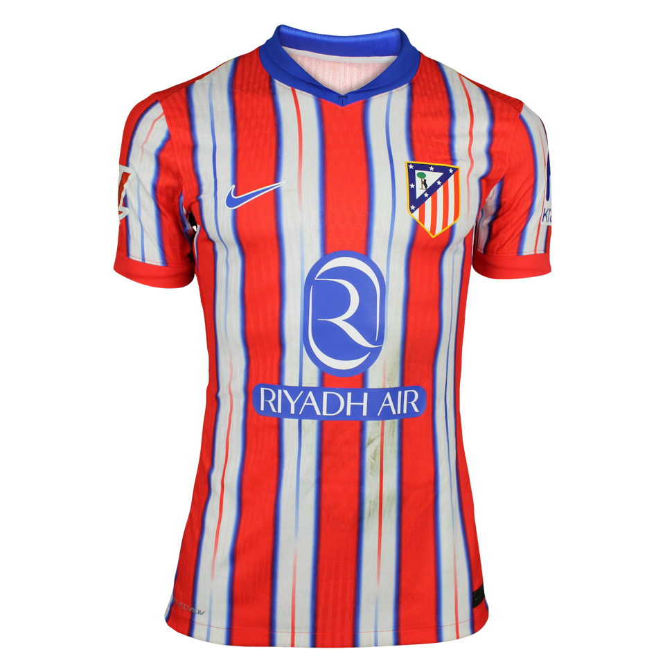 César Azpilicueta  Atlético de Madrid shirt