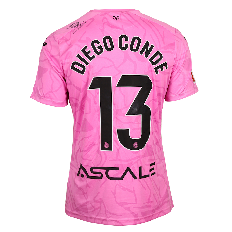 Diego Conde Villarreal CF shirt