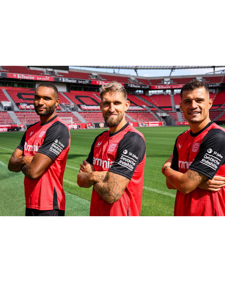 Jonathan Tah Bayer Leverkusen forması