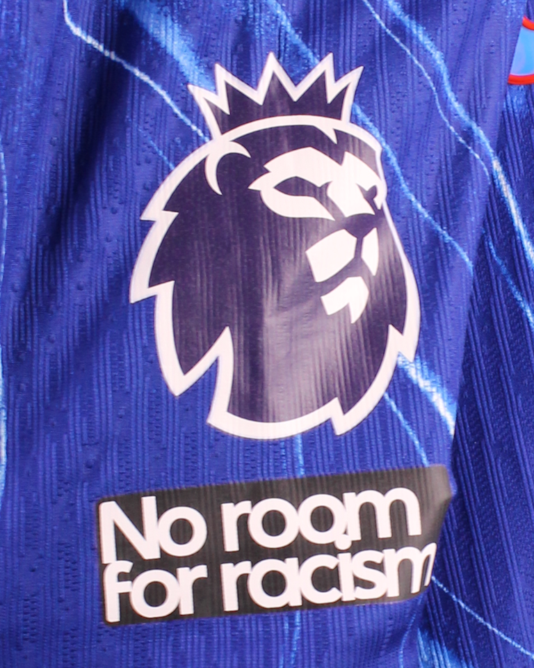Moisés Caicedo Chelsea jersey