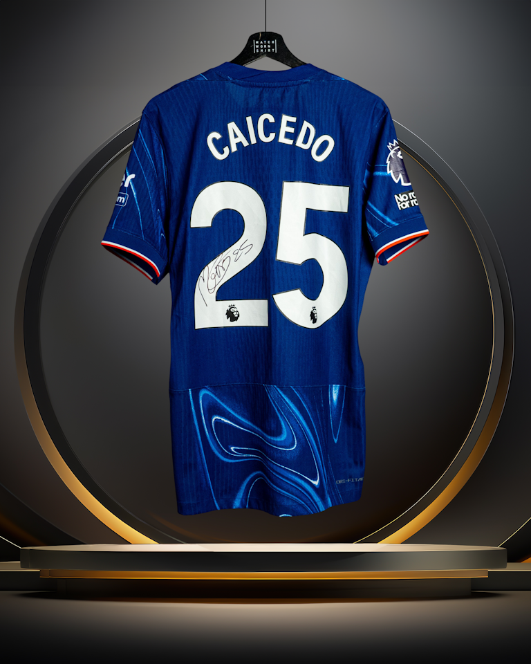 Moisés Caicedo Chelsea jersey