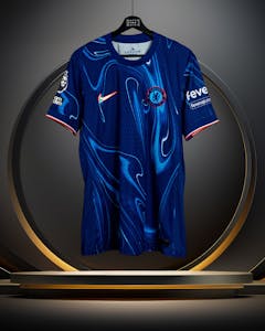 Moisés Caicedo Chelsea jersey