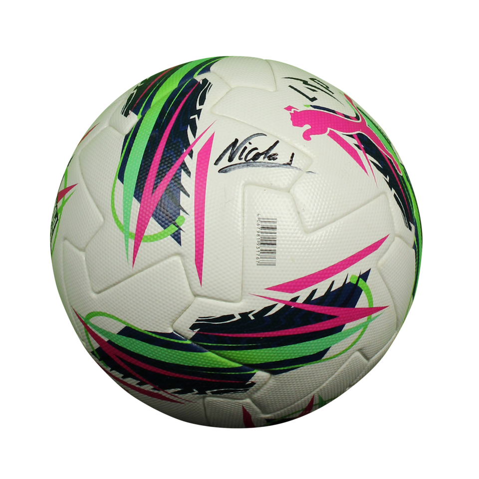 Match Scored Ball `30 - Nico González