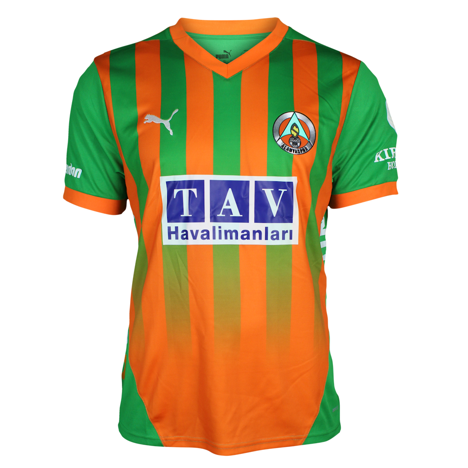 Yusuf Özdemir Alanyaspor shirt