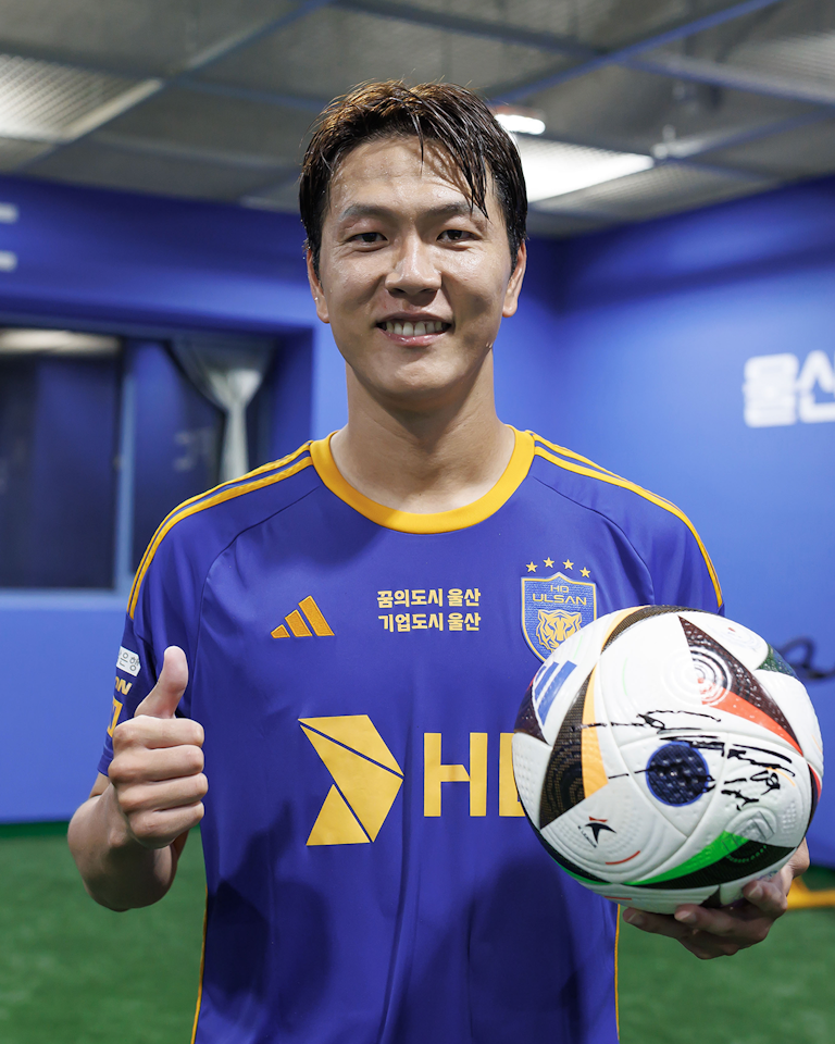 Match Scored Ball `88 - Young-gwon Kim 김영권