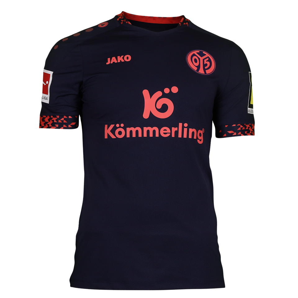 Nadiem Amiri Mainz 05 shirt