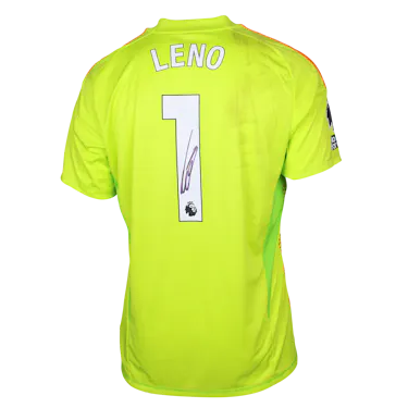来自Fulham的Bernd Leno球衣