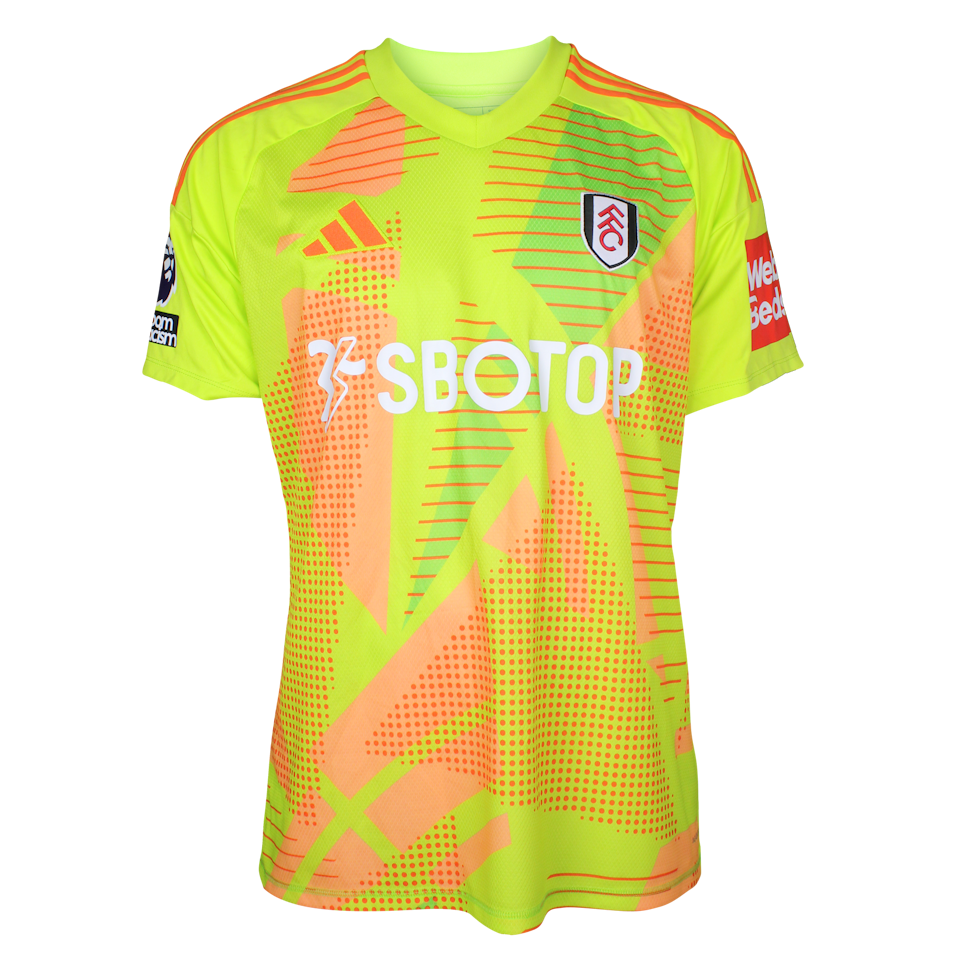 Bernd Leno Fulham shirt