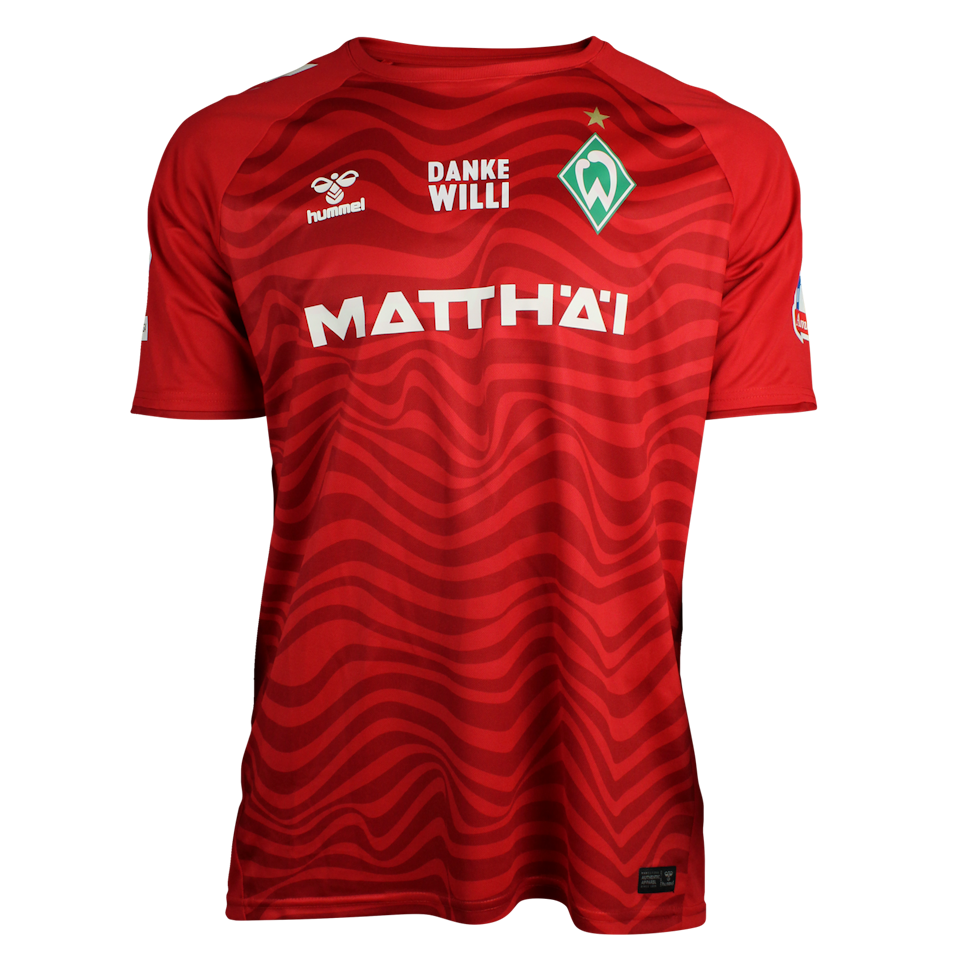 Mio Backhaus 長田澪 Werder Bremen shirt