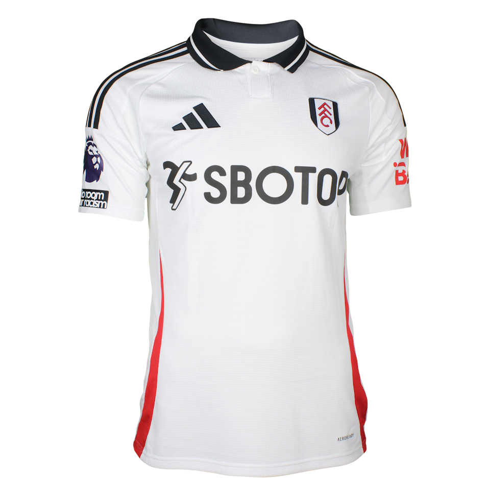 Timothy Castagne Fulham shirt
