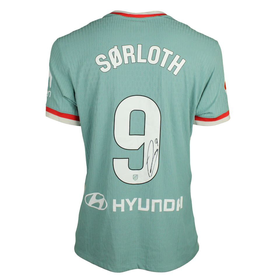 来自Atlético de Madrid的Alexander Sørloth球衣