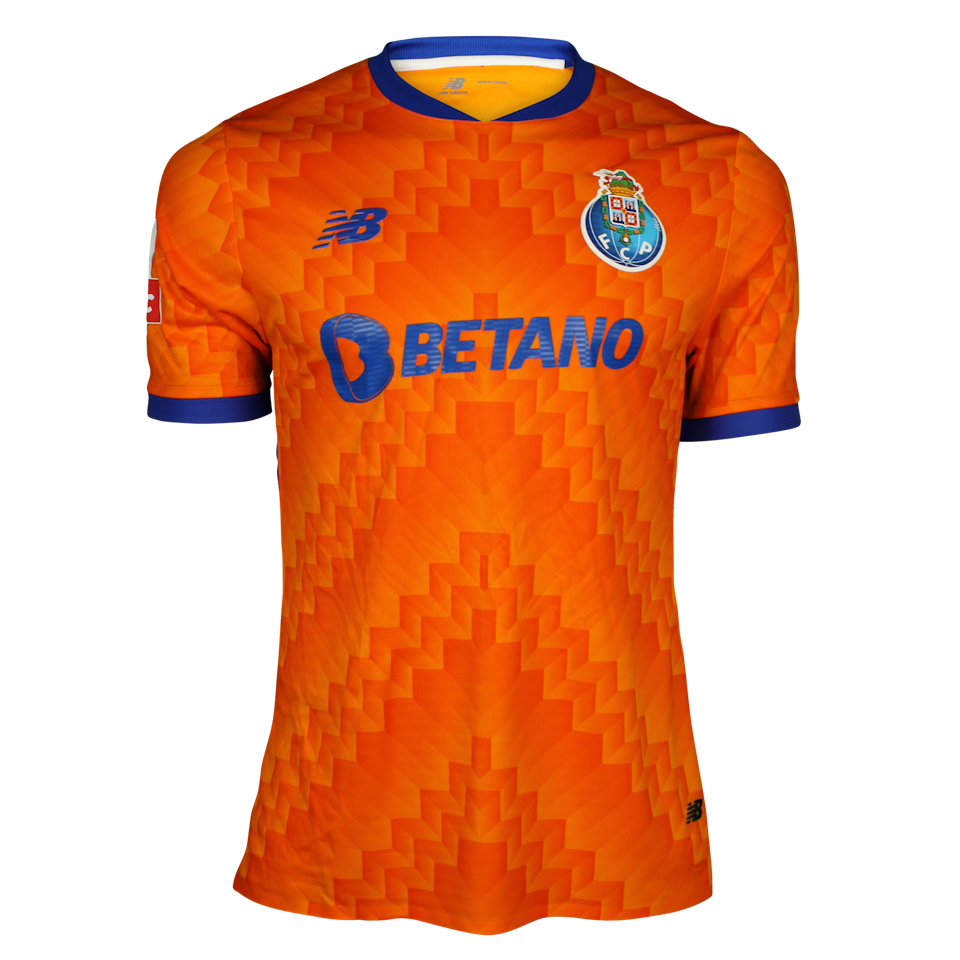 Fran Navarro  FC Porto shirt
