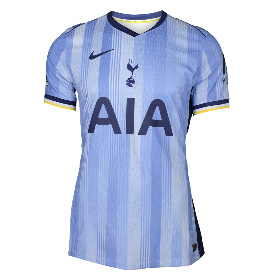Djed Spence Tottenham Hotspur shirt