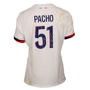 William Pacho Paris Saint-Germain shirt