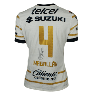 Lisandro Magallán Pumas shirt