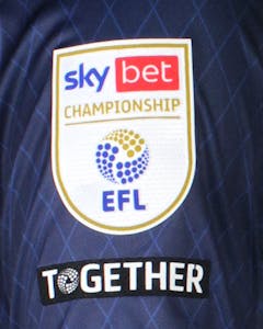 Shirt van Joe Bryan Millwall