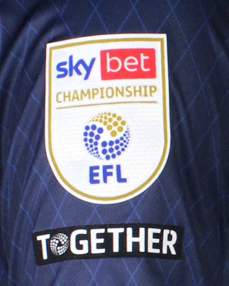 Shirt van Joe Bryan Millwall