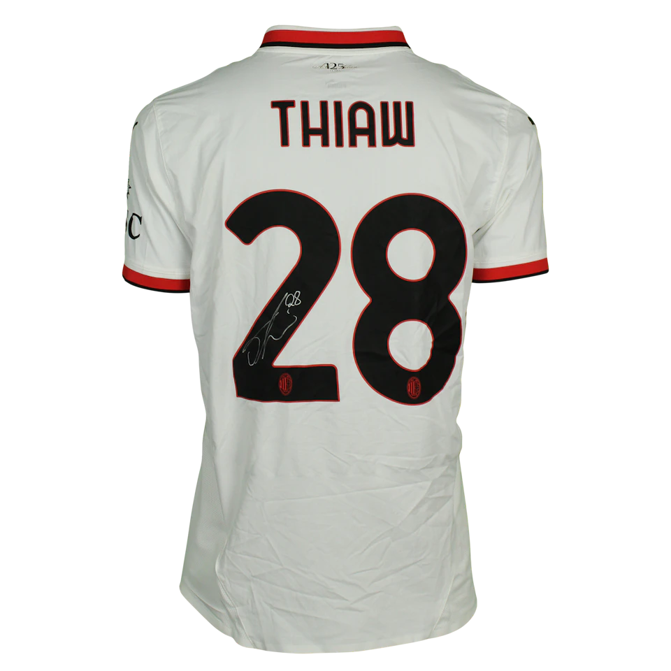 来自AC Milan的Malick Thiaw球衣