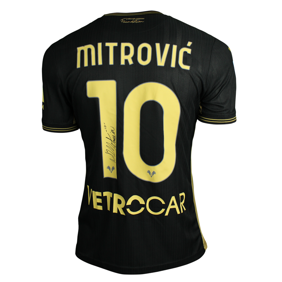 Stefan Mitrović Hellas Verona FC shirt
