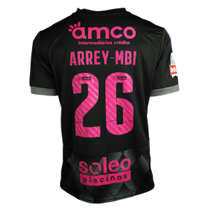 Bright Akwo Arrey-Mbi