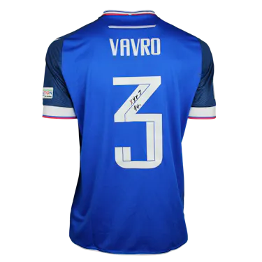 来自Slovakia的Denis Vavro球衣