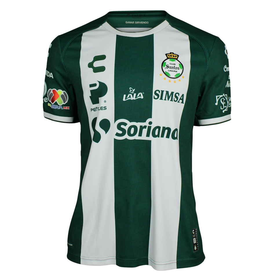 Salvador Mariscal Murra Santos Laguna jersey