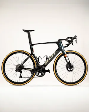 Nils Eekhoff | SCOTT Foil RC Pro