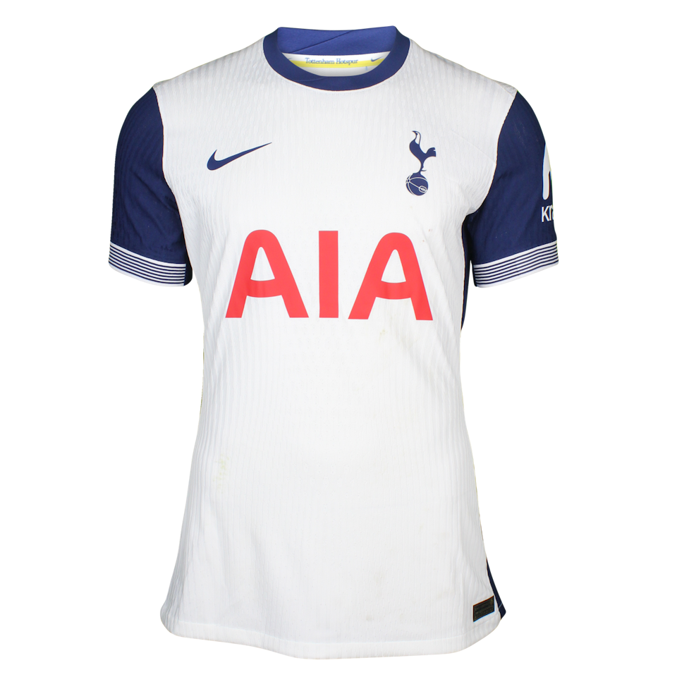 Djed Spence Tottenham Hotspur shirt