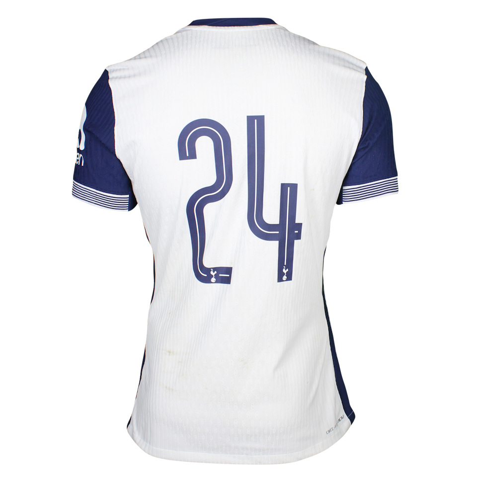 Djed Spence Tottenham Hotspur shirt