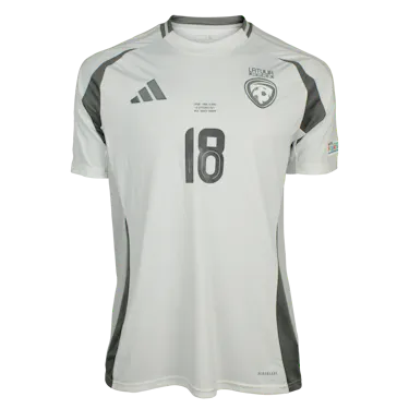 Camisola de Marko Regža, Latvia