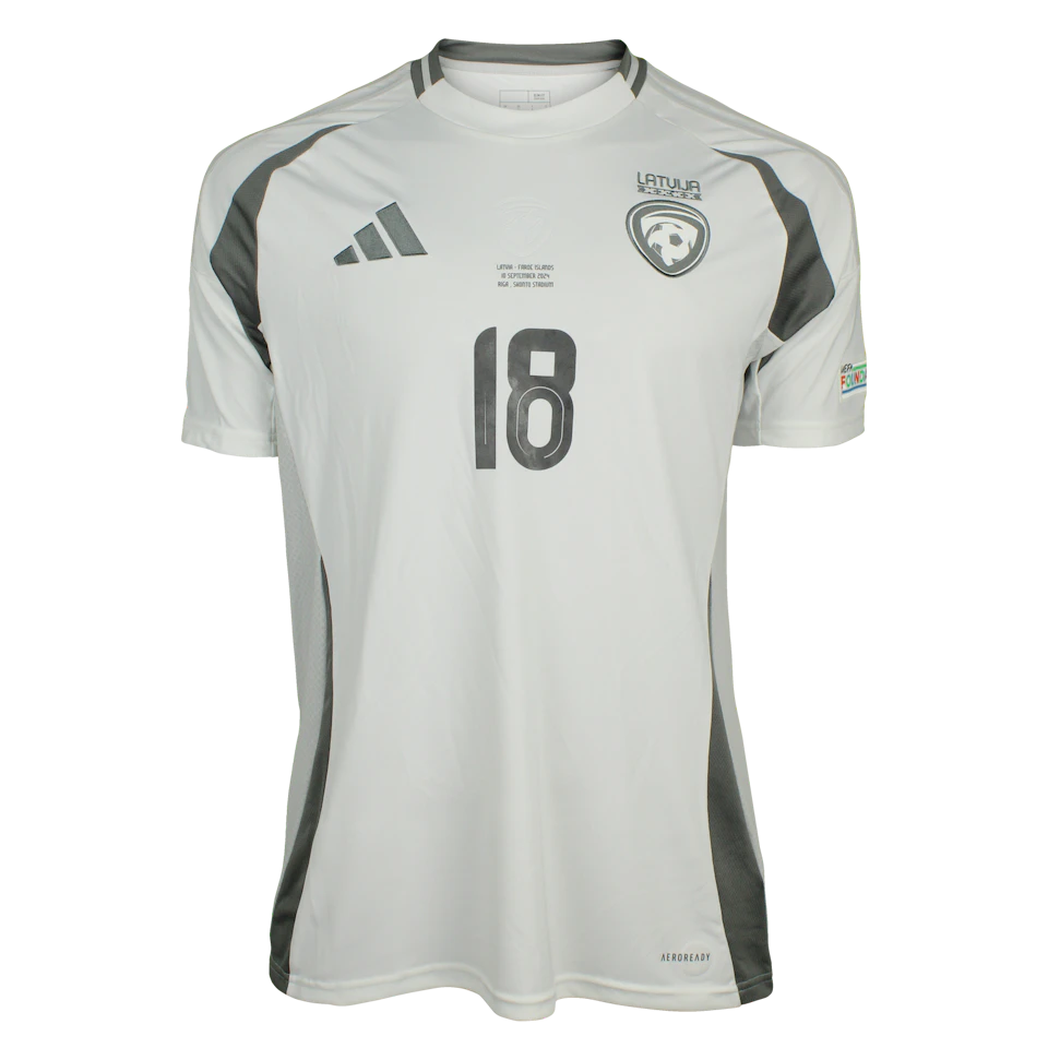 Camisola de Marko Regža, Latvia