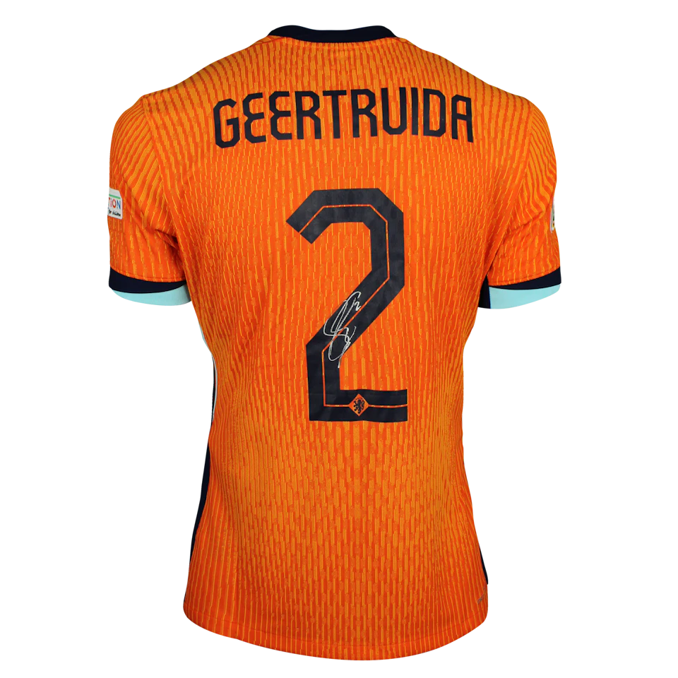 来自Netherlands的Lutsharel Geertruida球衣