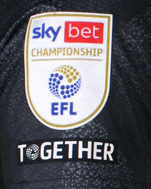 Burnley-Trikot von Hannibal Mejbri